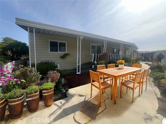 Huntington Beach, CA 92646,18601 Newland #97