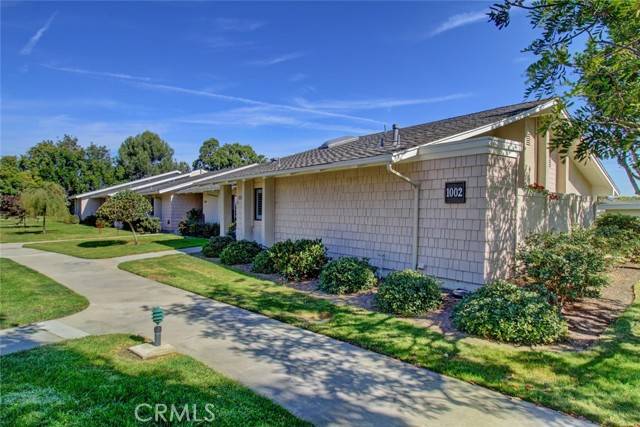 Huntington Beach, CA 92646,8606 Solano Circle #1002A