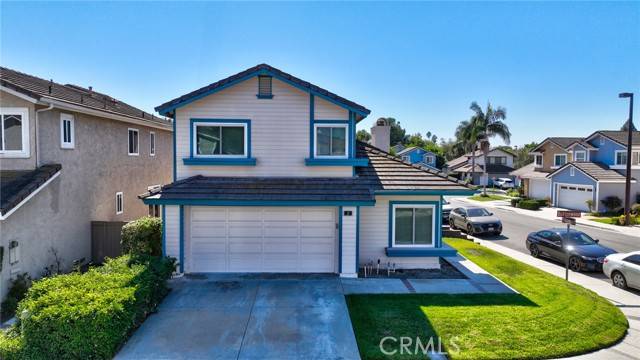 Irvine, CA 92614,2 Buttonwood