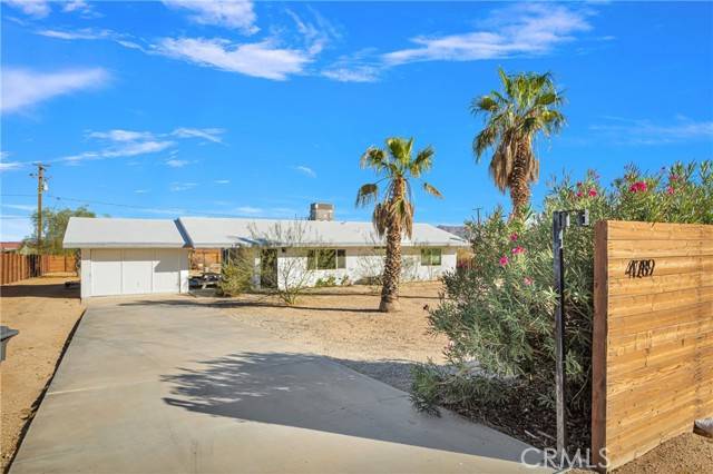 Joshua Tree, CA 92252,4789 Avenida Del Sol