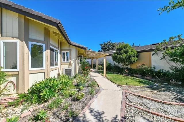 Upland, CA 91784,1253 Tamarisk Circle