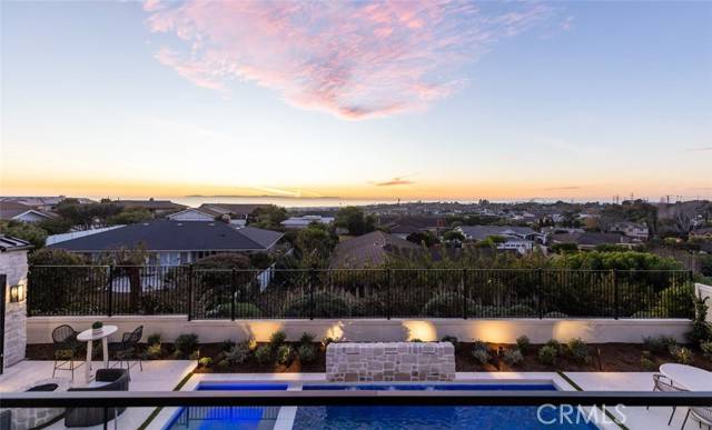 Corona Del Mar, CA 92625,1543 Sandcastle Drive