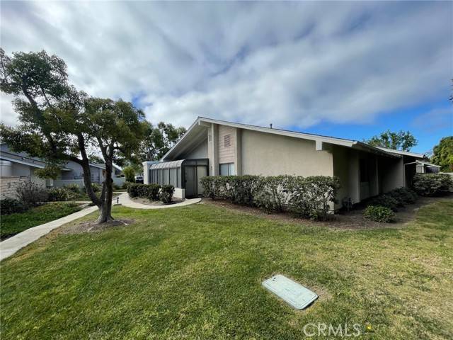 Huntington Beach, CA 92646,8605 Solano Circle #1004C