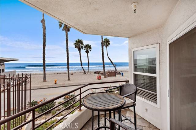 Oceanside, CA 92054,500 The Strand #63