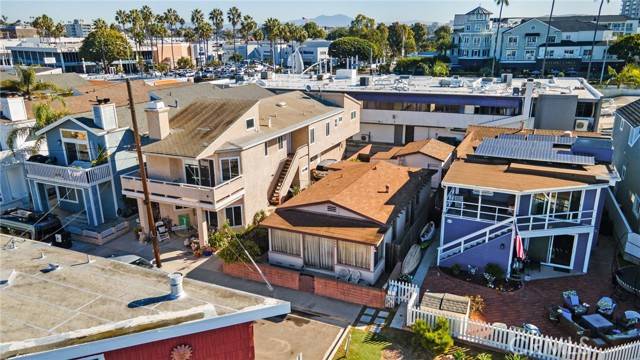 Newport Beach, CA 92663,404 Clubhouse Avenue