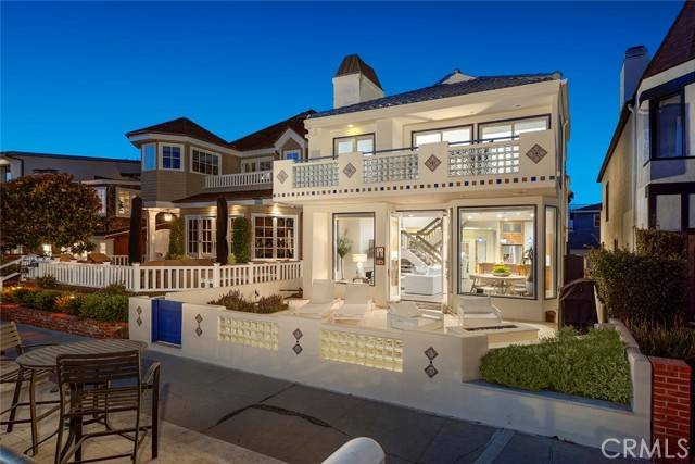 Long Beach, CA 90803,85 Rivo Alto Canal