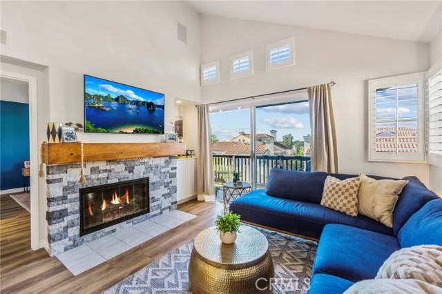 Rancho Santa Margarita, CA 92688,33 Via Lavendera