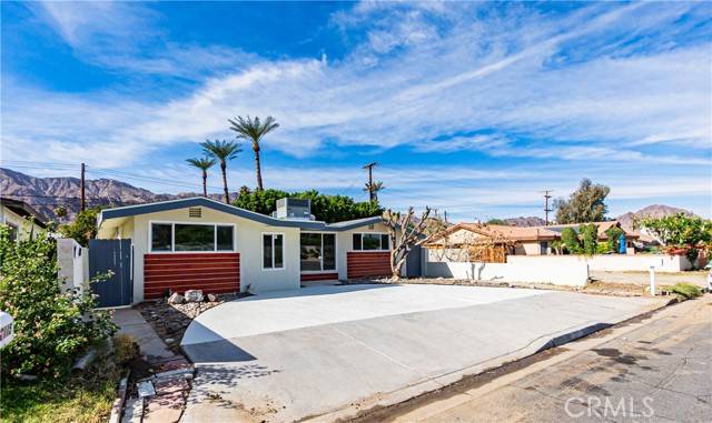 La Quinta, CA 92253,52091 Avenida Bermudas