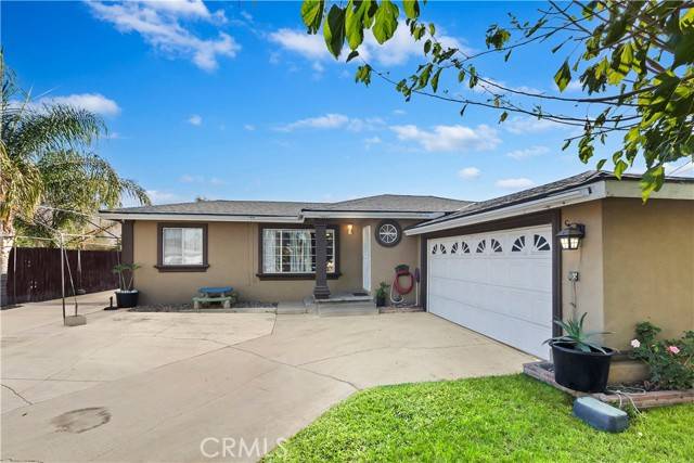 Jurupa Valley, CA 92509,3860 Fox Tail Lane