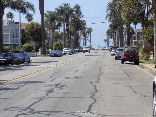 Huntington Beach, CA 92648,324 9th Street