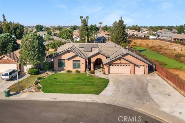 Bakersfield, CA 93314,1513 Water Crest Court