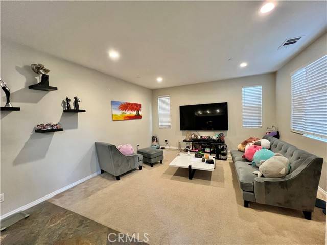 Fullerton, CA 92832,355 Colony Drive