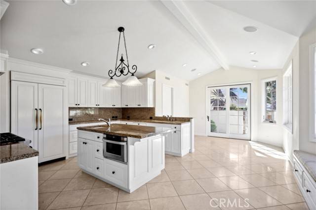 Corona Del Mar, CA 92625,14 Sandbar Drive