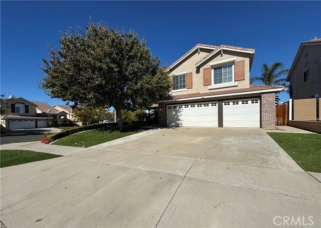 Corona, CA 92882,1067 Winthrop Drive