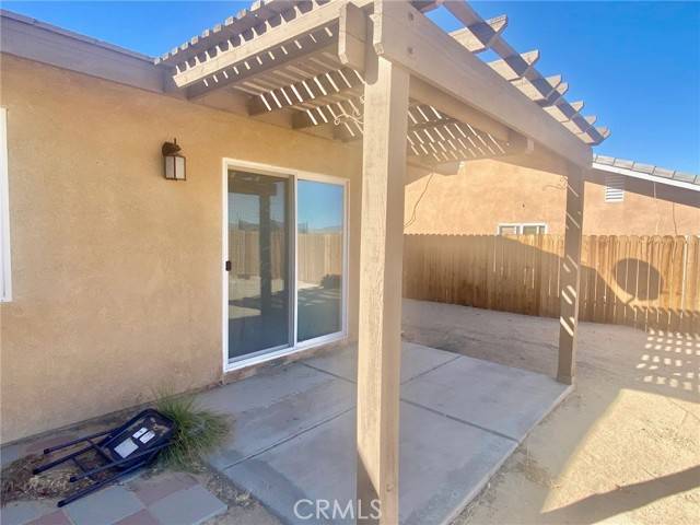 29 Palms, CA 92277,5169 Split Rock Avenue