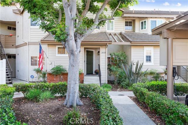 Laguna Hills, CA 92653,24318 Val Verde Court #222