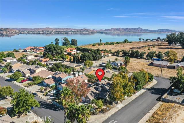 Lake Elsinore, CA 92530,32976 Serena Way