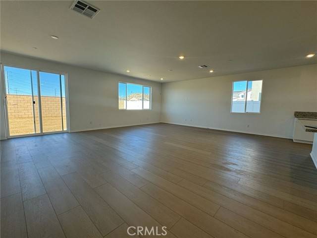 Menifee, CA 92585,27301 Toro Vista