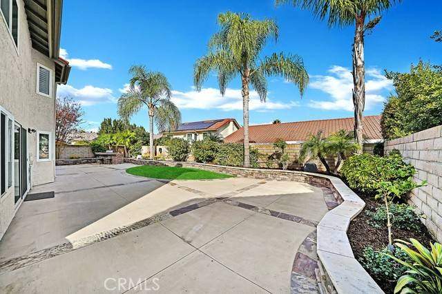 Lake Forest, CA 92630,25171 Calle Pradera