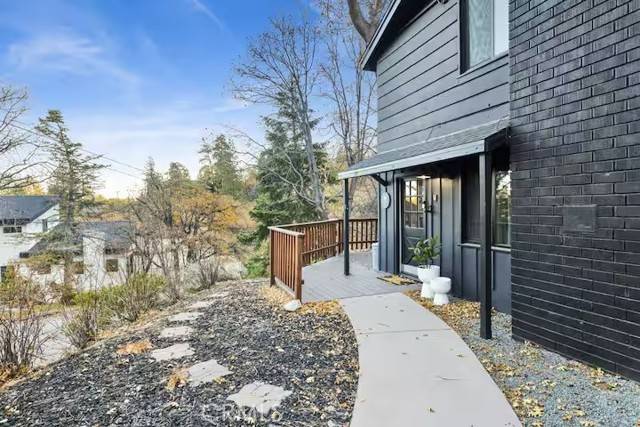 Big Bear Lake, CA 92315,41625 Thrush Court