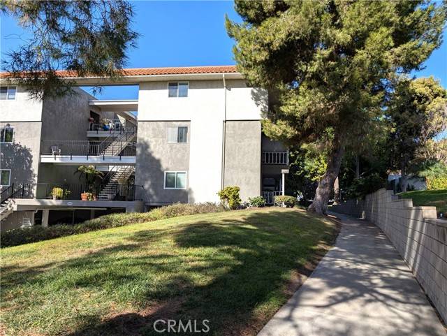 Laguna Woods, CA 92637,2405 Via Mariposa #3F