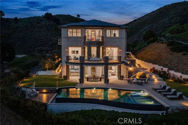 Calabasas, CA 91302,26773 Mulholland