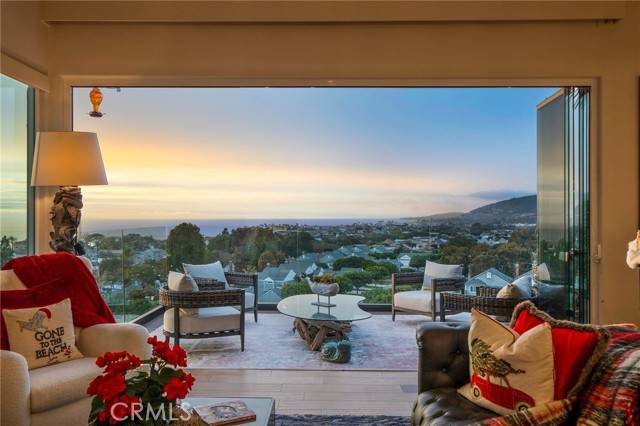 Dana Point, CA 92629,9 Regatta Way