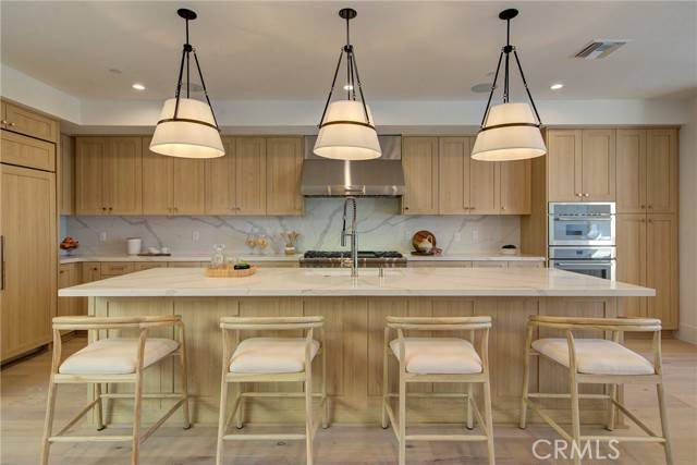 Corona Del Mar, CA 92625,310 Narcissus Avenue
