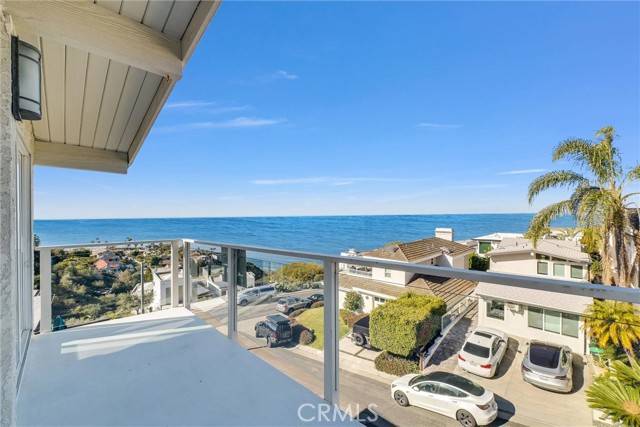 Laguna Beach, CA 92651,820 Acapulco Street