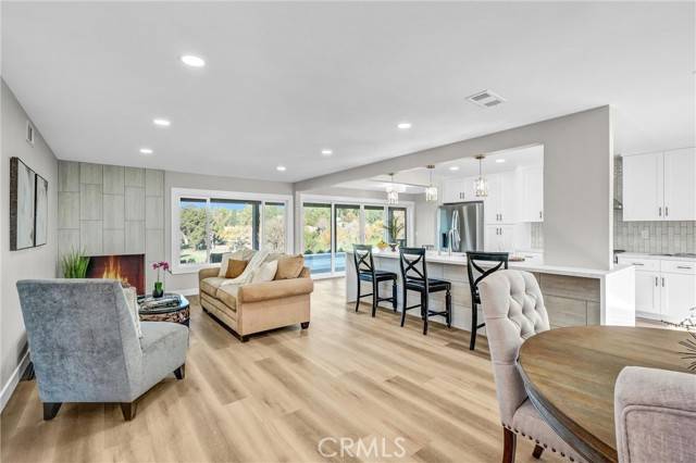 Mission Viejo, CA 92692,27731 Via Alberti