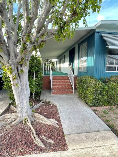 Tustin, CA 92780,101 Malaga #101