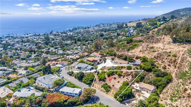 Laguna Beach, CA 92651,336 Lookout