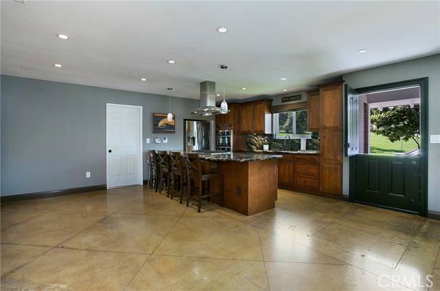 San Juan Capistrano, CA 92675,31635 Via Madonna