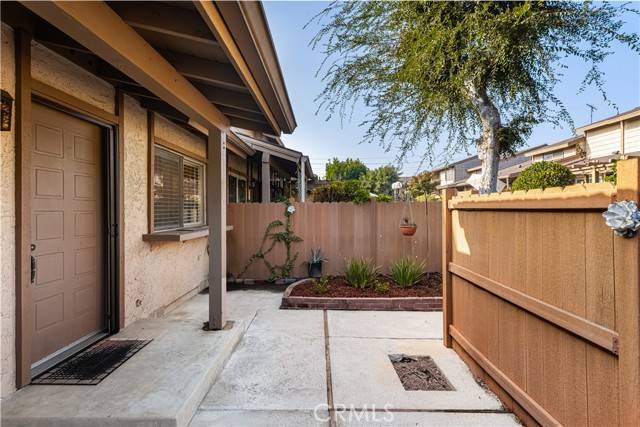 Fullerton, CA 92833,1703 Avenida Selva #38