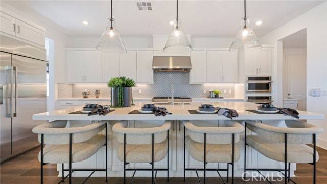 Irvine, CA 92618,131 Junco