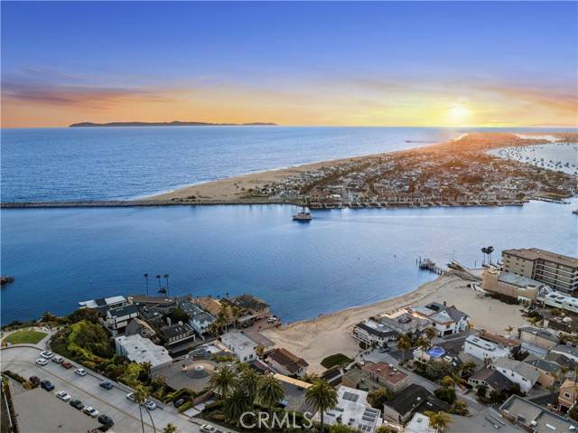 Corona Del Mar, CA 92625,2618 Cove Street