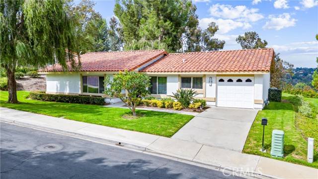 Mission Viejo, CA 92692,27982 Via Machado