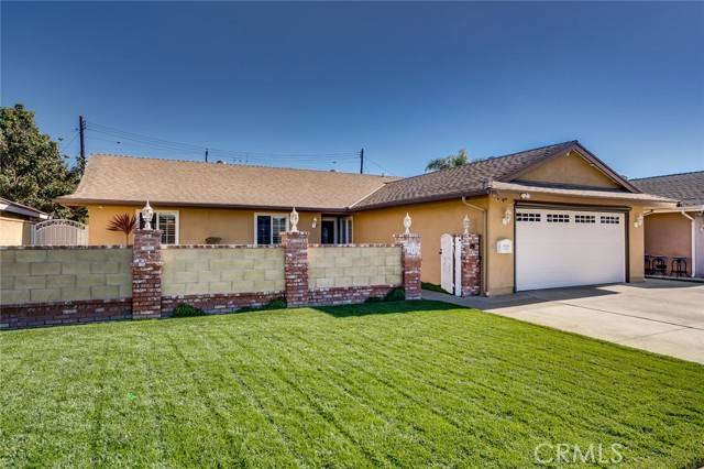 Huntington Beach, CA 92647,16422 Lakemont Lane