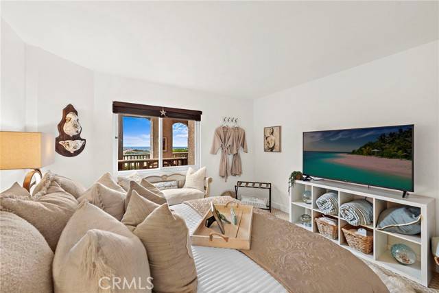 Dana Point, CA 92629,36 Corniche Drive #D