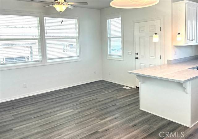 San Dimas, CA 91773,1205 Cypress #160