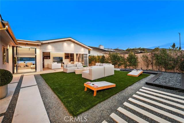 Corona Del Mar, CA 92625,1318 Outrigger Drive