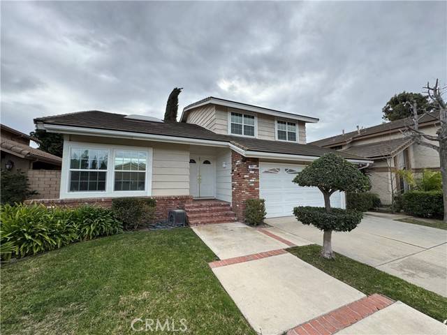 Irvine, CA 92620,11 Seville