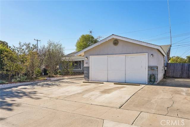 Costa Mesa, CA 92626,2433 Littleton Place