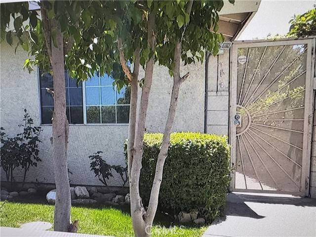 Woodland Hills, CA 91367,5551 Mason Ave.