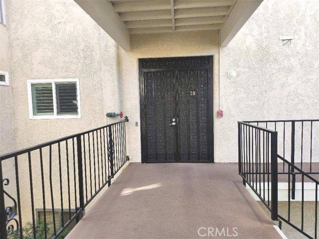 Laguna Woods, CA 92637,2401 Via Mariposa W #2H