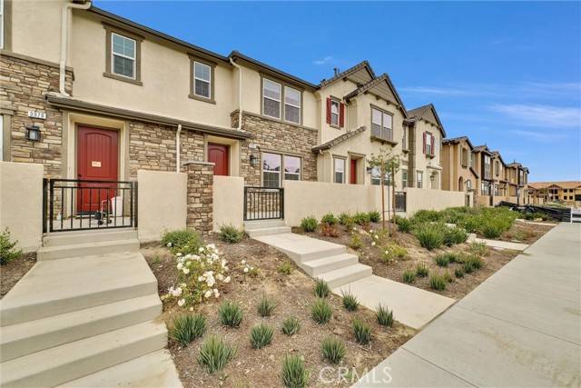 Ontario, CA 91761,3981 E Huntington St