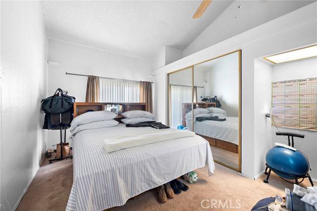 Fontana, CA 92335,9100 Acacia Avenue #6