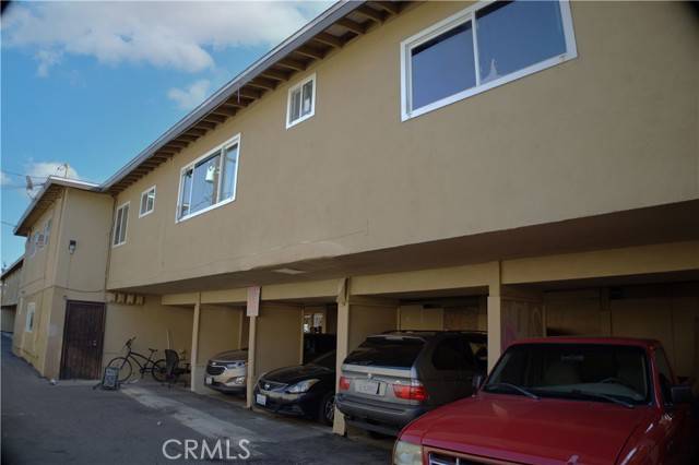 Anaheim, CA 92805,219 W Palais Road