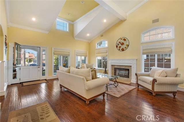 Huntington Beach, CA 92646,22052 Susan Lane