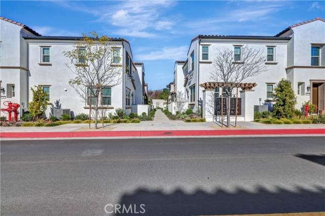 Claremont, CA 91711,115 Fayette Court